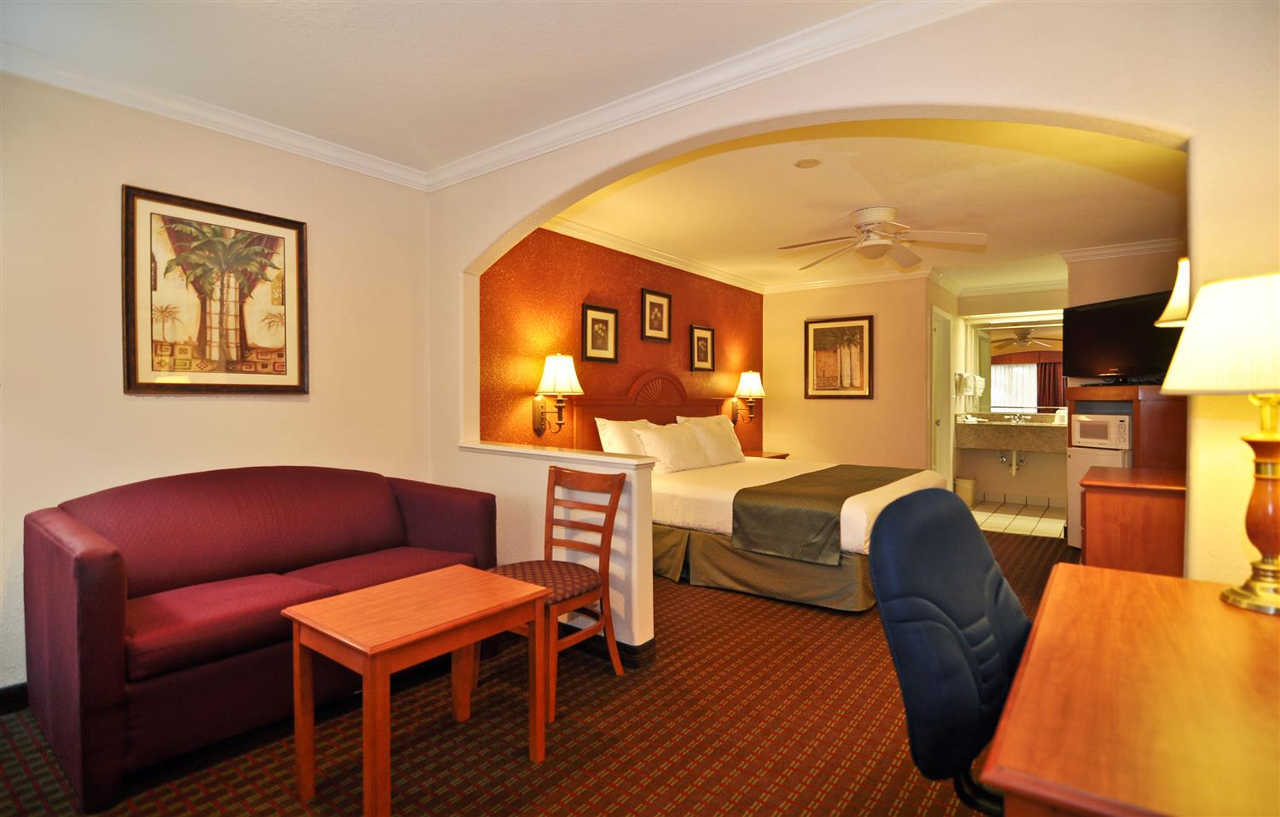 Best Western Pearland Inn Экстерьер фото